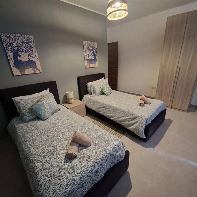 Centrally Located, Well Equipped, Stylish Flat. San Pawl il-Baħar Extérieur photo