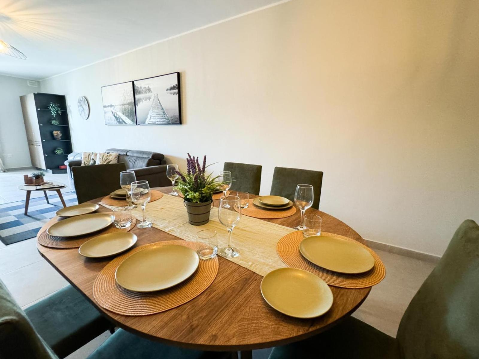 Centrally Located, Well Equipped, Stylish Flat. San Pawl il-Baħar Extérieur photo